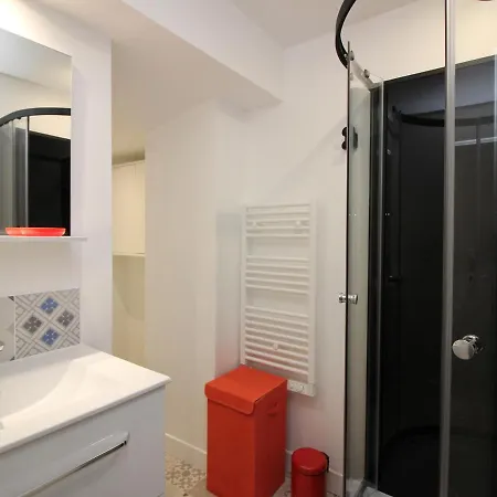 Le Mont-dore, T3 Renove Avec Jardin Prive Et Parking, Acces Wifi
