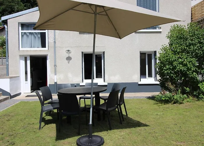 Le Mont-dore, T3 Renove Avec Jardin Prive Et Parking, Acces Wifi - Fr-1-608-37 Apartment *
